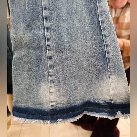 One Teaspoon Distressed Extreme Flares - Picture 9 of 10